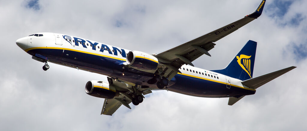 Ryanair Boeing 737 8 AS 1